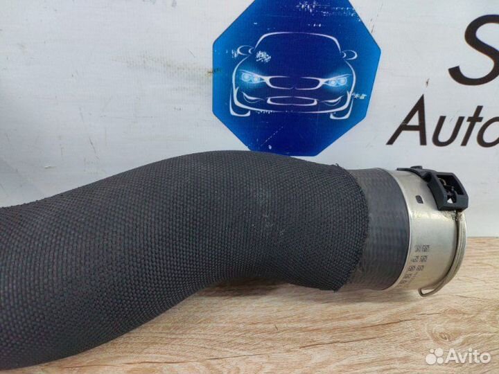 Патрубок интеркулера Bmw 3 F30 N47D20 2013