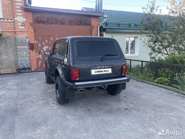 LADA 4x4 (Нива) 1.7 МТ, 2015, 75 000 км