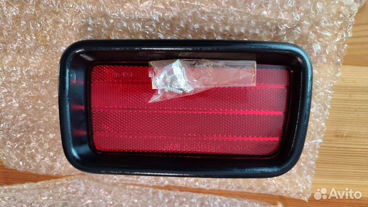 Катафоты в задний бампер Mitsubishi Montero Sport