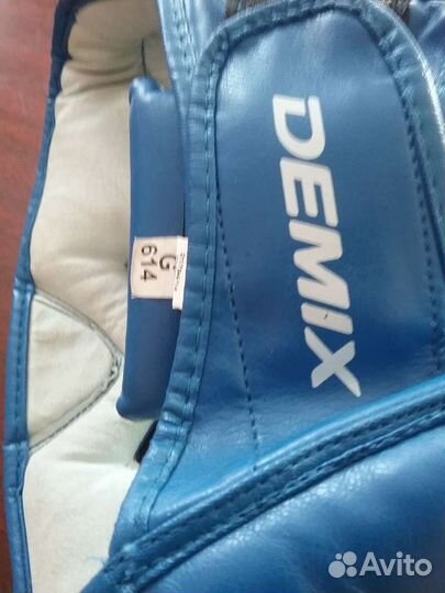 Боксерский шлем demix