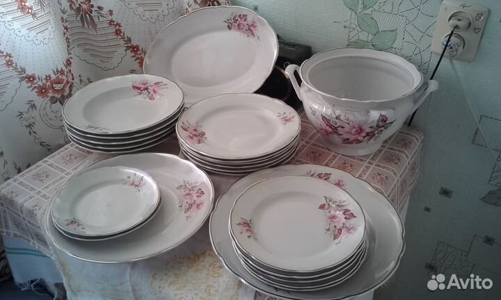 Предметы столового сервиза, Коростень