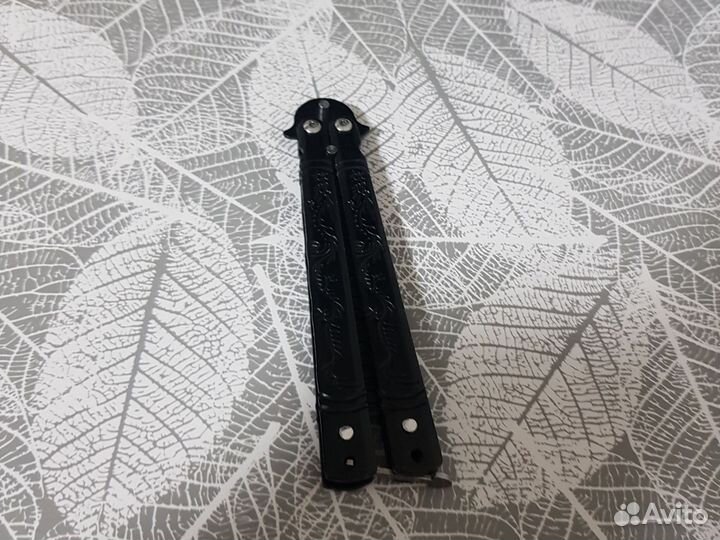 Нож бабочка расческа