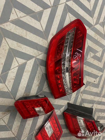 Фонари Mercedes w212