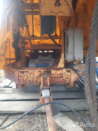 Шлакоблочный станок