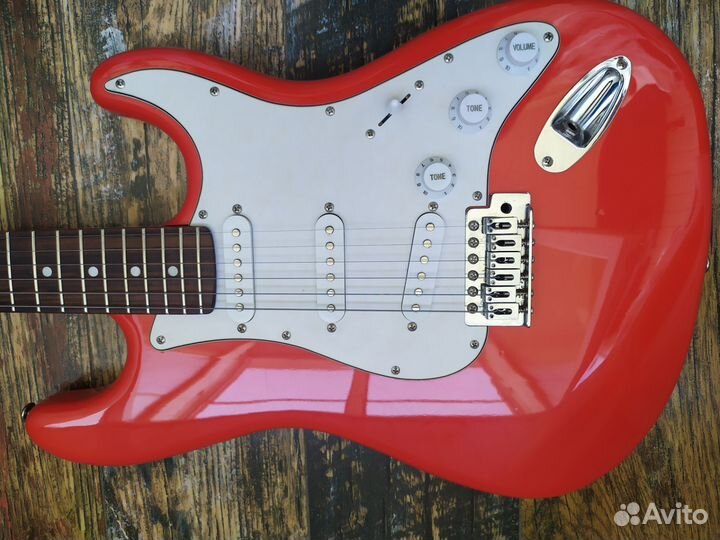 Электрогитара mavis stratocaster
