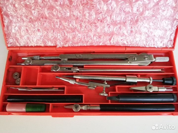 Циркуль СССР готовальня