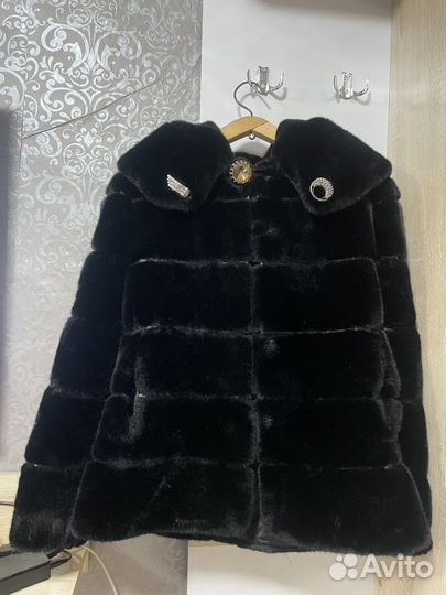 Шуба из искусственного меха