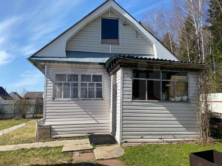 Дача 70 м² на участке 8 сот.