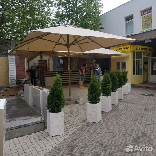 Кашпо уличное