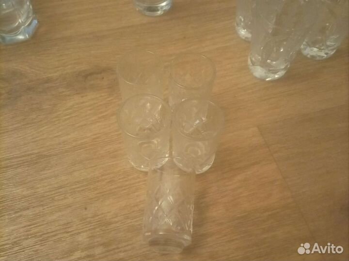 Стаканы и стопки