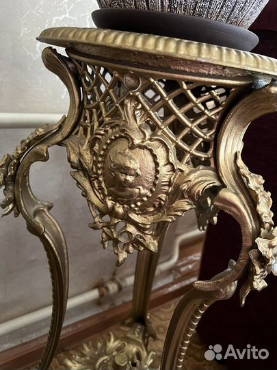 Этажерка, жардиньерка. Винтаж