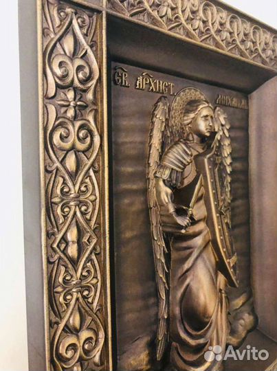 Резная Икона Архангел Михаил