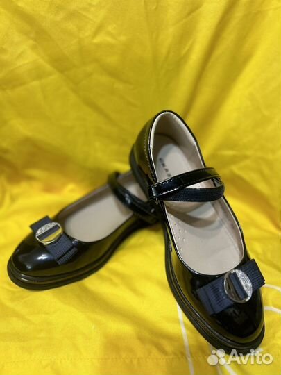 Туфли школьные