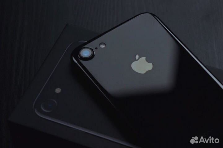 iPhone 8