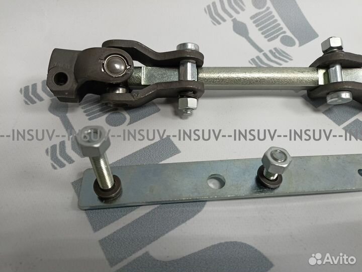 Карданчик с кронштейнами для уст. рег.колонки Нива