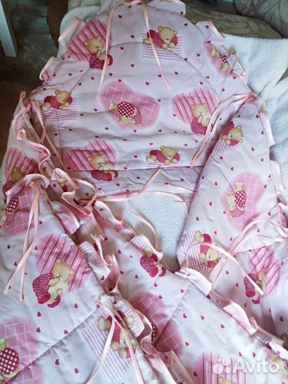 Бортики в кроватку для девочки