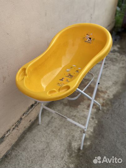 Ванна детская с подставкой