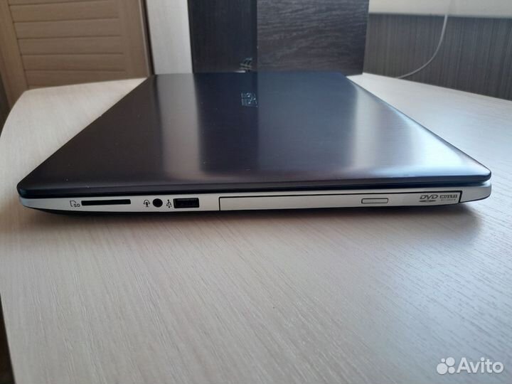 Ноутбук asus i5, gf840m, ssd 256gb+1tb