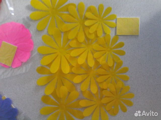 Декоративные цветы (настенный декор)