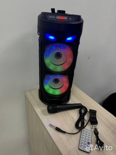 Колонка с караоке новая