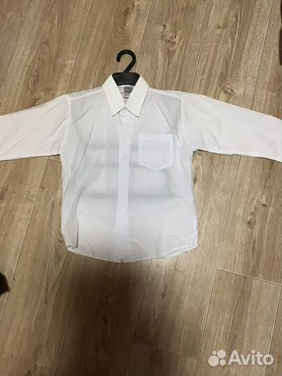 Рубашки детские новые