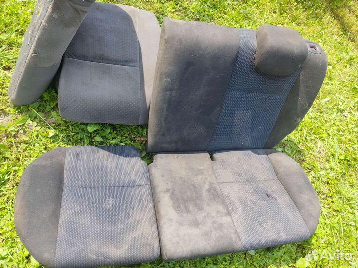 Заднее сиденье часть Ford Focus 2 2005-2008