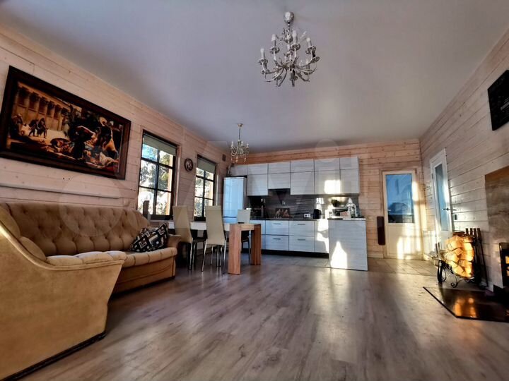 Дом 140 м² на участке 10 сот.