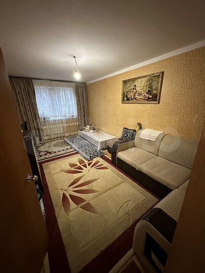 2-к. квартира, 55 м², 1/10 эт.