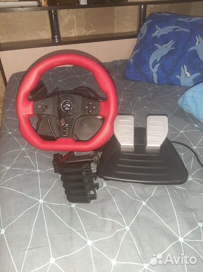Игровой руль с педалями для пк