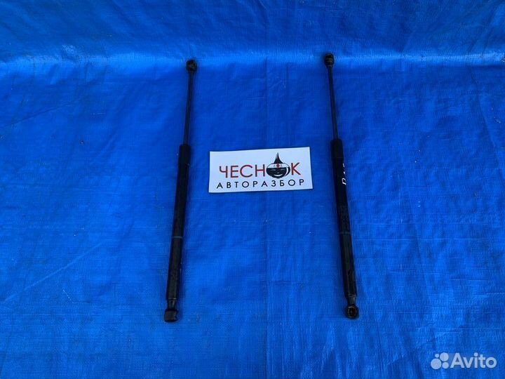 Упор / амортизатор крышки багажника Audi A5 S5 8T