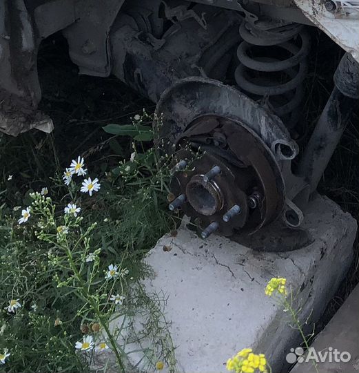 Задние ступицы Toyota Estima ACR50