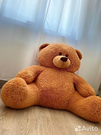 Плюшевый медведь
