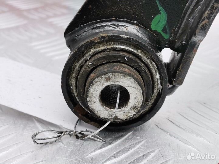 Рычаг задний правый для Audi A3 8P 5Q0505323C