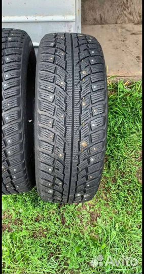 Kumho I'Zen RV Stud KC16 265/50 R20 111