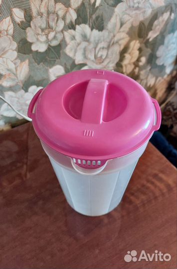 Кувшин на 2,5 л. с крышкой для воды,компота, кваса