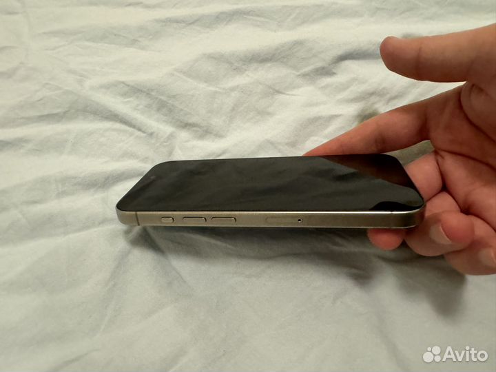 iPhone 15 Pro, 128 ГБ