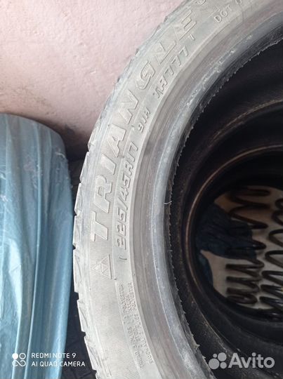 Triangle Snowlink TWT02 225/45 R17 27L