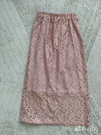 Костюм с юбкой S