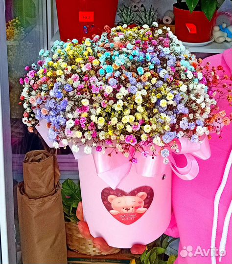 Букет из гипсофилы в коробке