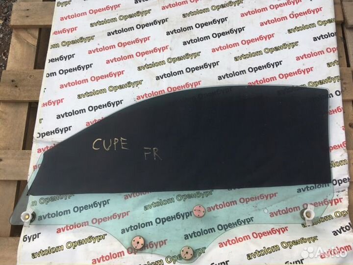 Стекло переднее правое Hyundai Coupe 2001