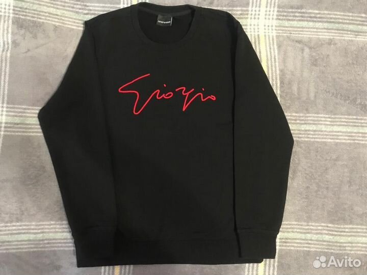 Кофта новая