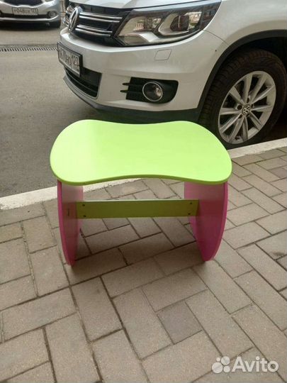 Детский столик