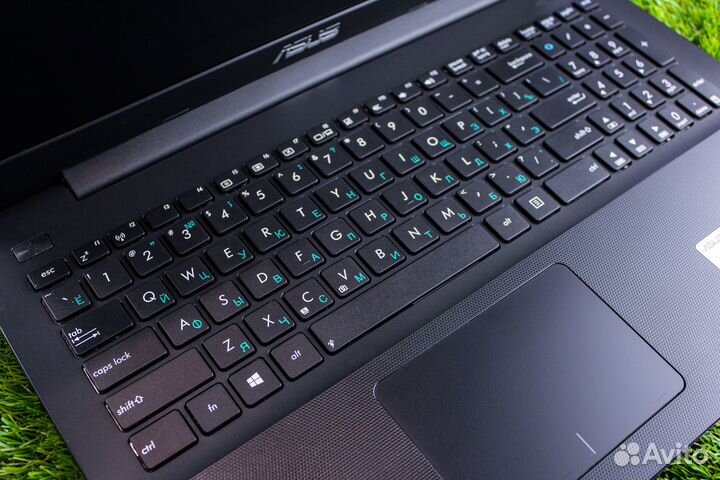 Ноутбук Asus для не требовательных Игр