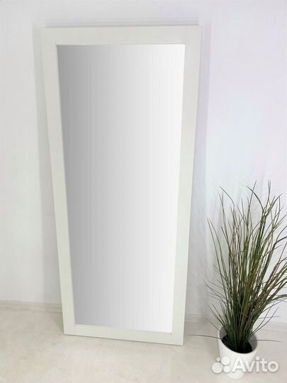 Интерьерное зеркало в раме 175/75 цвет Белый