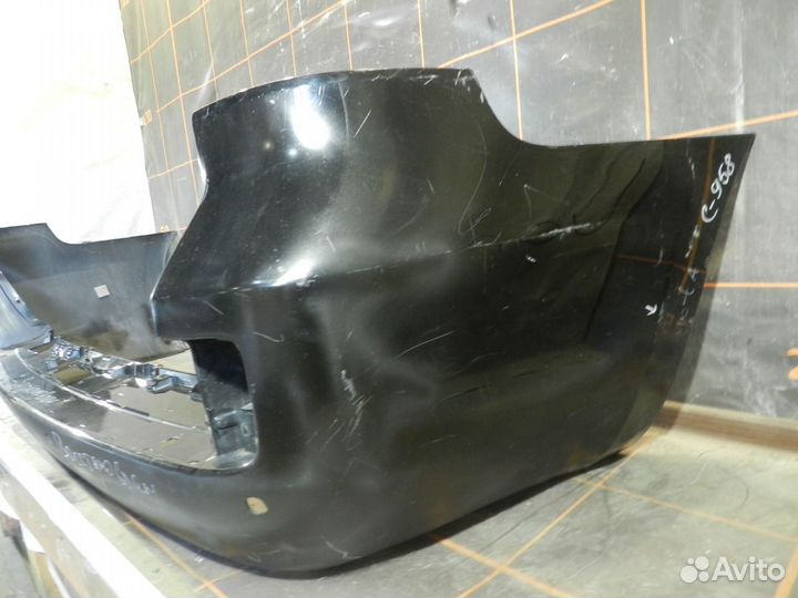 Бампер задний - Toyota Land Cruiser 200