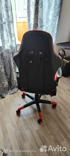 Игровой стол с креслом