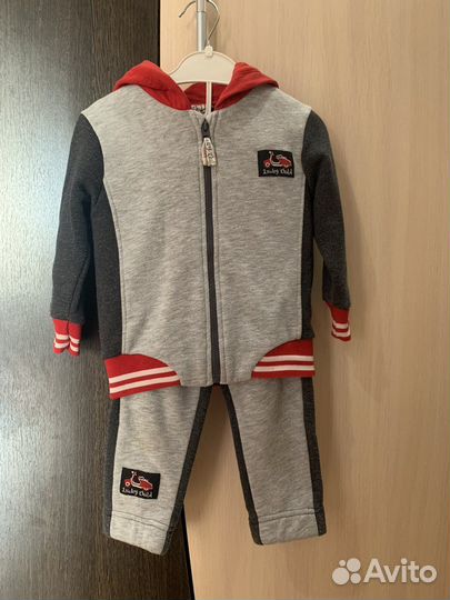 Спортивный костюм