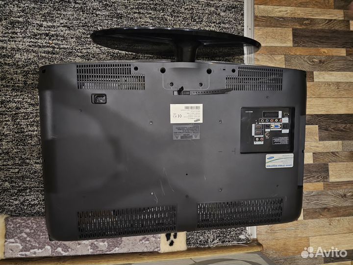 Телевизор samsung