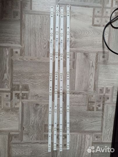 715G8769-M01-B00-004Y