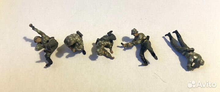 Дополнения к железной дороге и масштабные фигуры